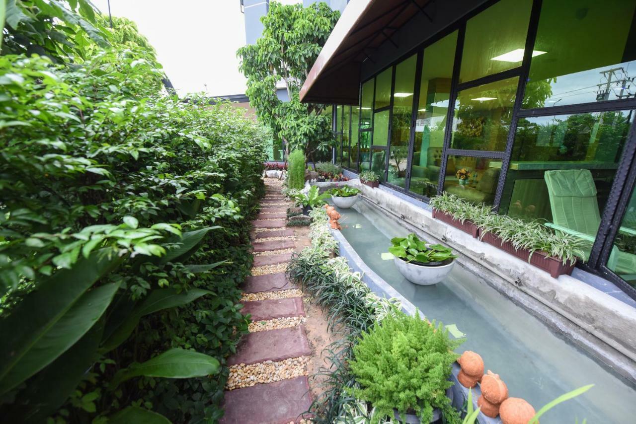 Wish Hotel Ubon Ubon Ratchathani Exterior foto